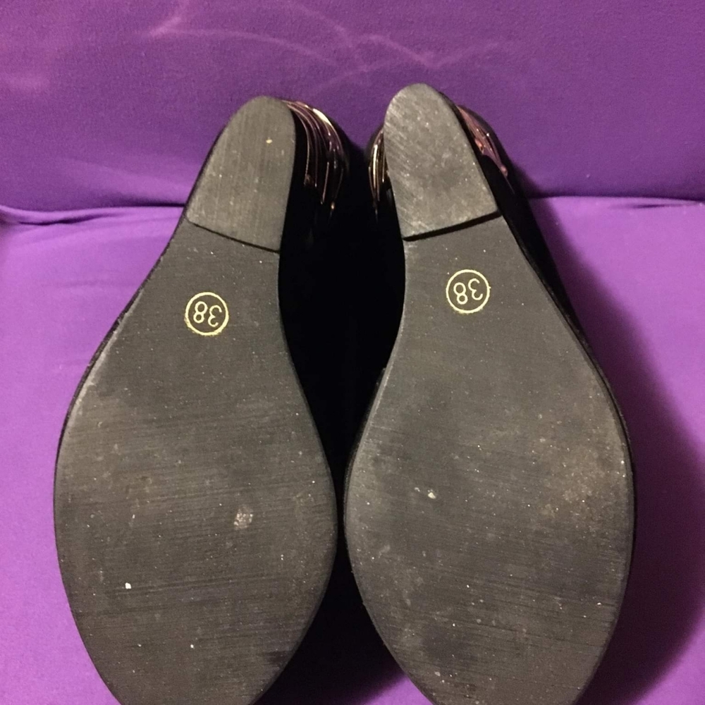 Heels - Picture 5 of 5
